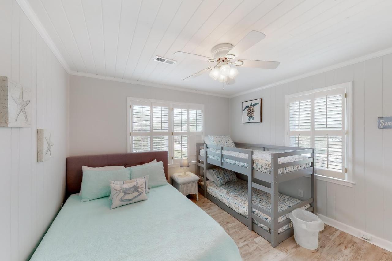 Barefoot Bungalow Villa Edisto Beach Exterior photo