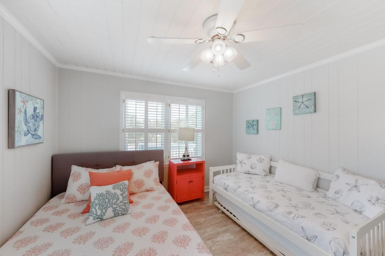 Barefoot Bungalow Villa Edisto Beach Exterior photo